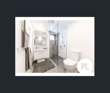 Modern 2-Bedroom Apartment with Huge Living Space - Photo 3