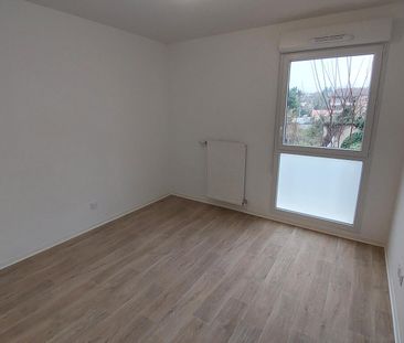 location Appartement T3 DE 63.15m² À JASSANS RIOTTIER - Photo 6