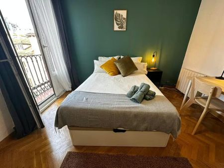 Calle de la Victoria, Madrid, Community of Madrid 28012 - Photo 2