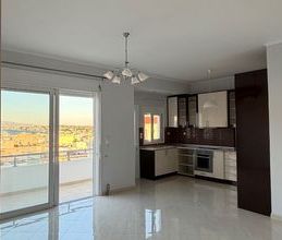 Διαμέρισμα για ενοικίαση - Σαλαμίνα, - Φωτογραφία 4