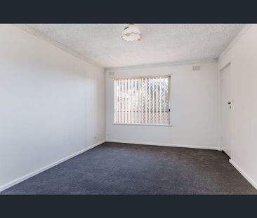 6/40 Chatham Road, Keswick, SA 5035 - Photo 4