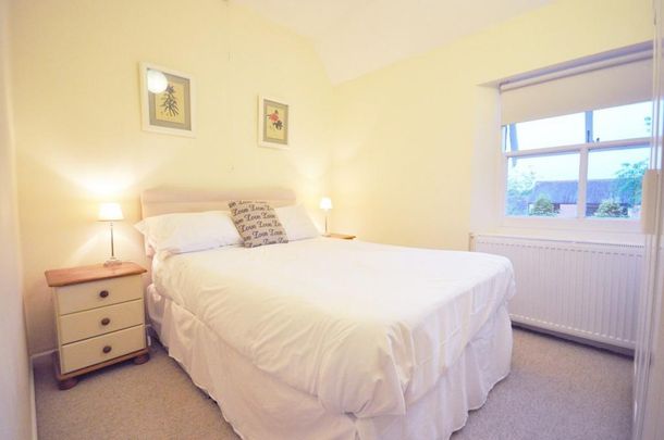 2 bedroom semi-detached house to rent - Photo 1