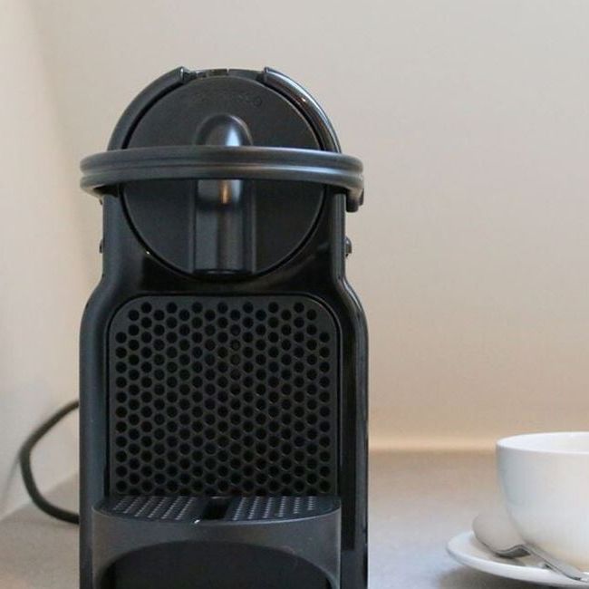 Appartement te huur in Verrebroek voor € 865 met 1 slaapkamer - Photo 1