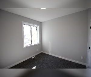 3 Bed Den 2.5 Bath Dbl Garage Westpark Fort Saskatchewan - Photo 1