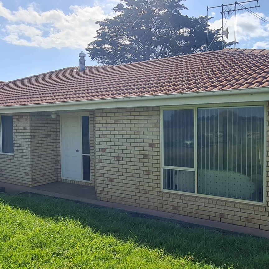 Spacious Rural Brick Home for Rent - Photo 1