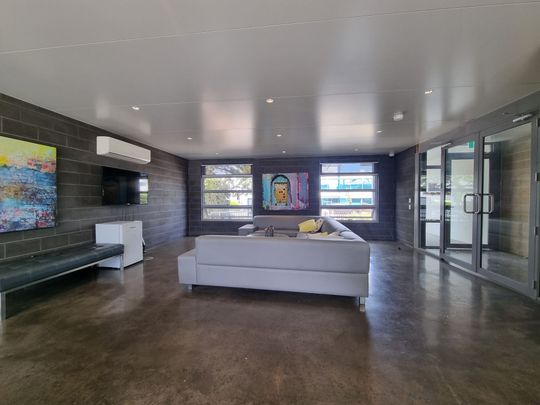 Room Accommodation- All Bills Included&ast; - Photo 1