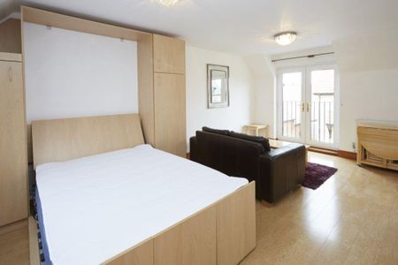 Studio to rent - Photo 3