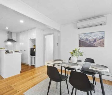 Three bedroom home! - Photo 2