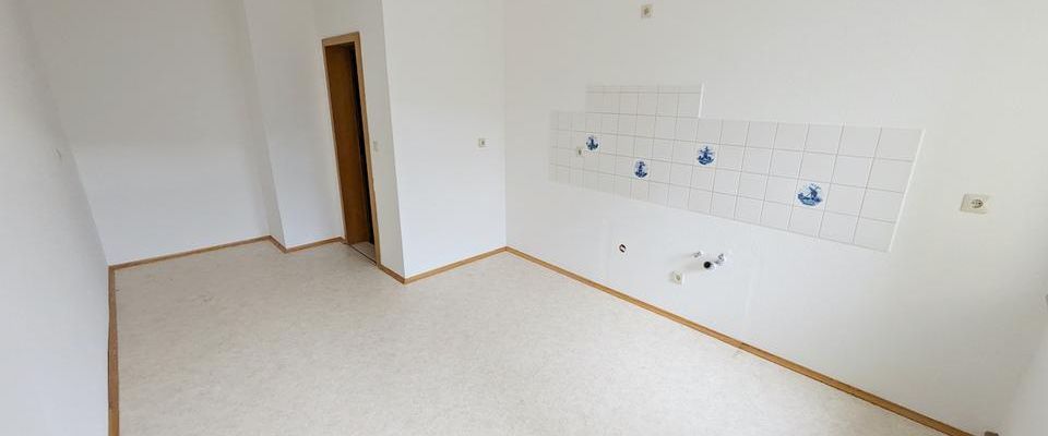 ++ einziehen & wohlfühlen - neue, charmante 2-Raum Wohnung direkt am Markt in Waldenburg ++ - Photo 1