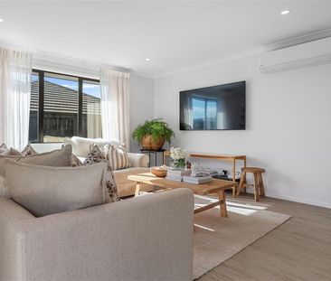 Modern living in a cul-de-sac location! - Photo 1