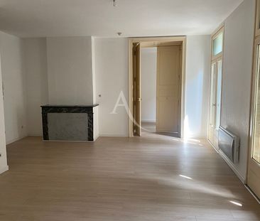 Location Appartement 2 pièces 66m² - Photo 2