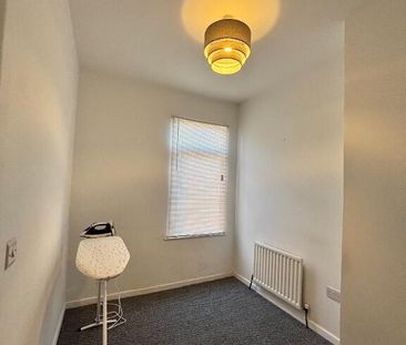 120 Beersbridge Road, Belfast, BT5 4RX - Photo 1