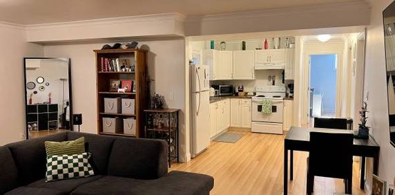 2Br suite available March 1 or 15 in Saanich - Photo 2