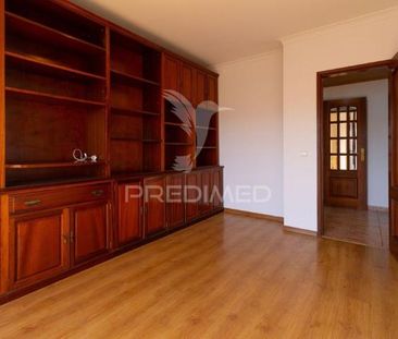 Apartamento t3 duplex para arrendamento na charneca da caparica - Photo 2