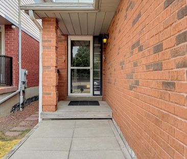 For Lease - 138 Andona Crescent, Toronto, Ontario - Photo 1
