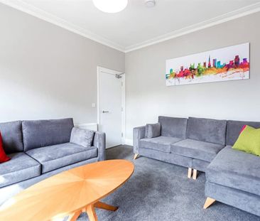 Lodge Causeway, Fishponds - Photo 5