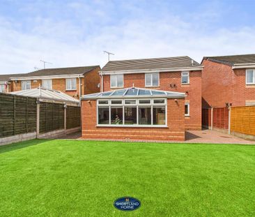 4 bedroom detached house to rent - Photo 2