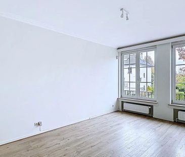 Villa te huur in Sint-Pieters-Woluwe voor € 3.100 met 5 slaapkamers - Photo 1