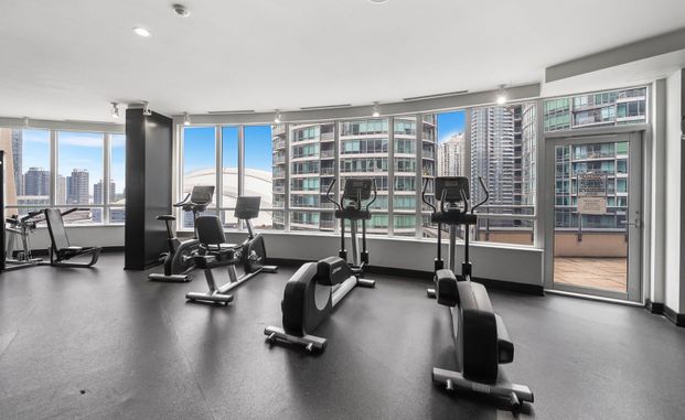 For Lease - 20 Blue Jays Way Unit# 411, Toronto, Ontario - Photo 1