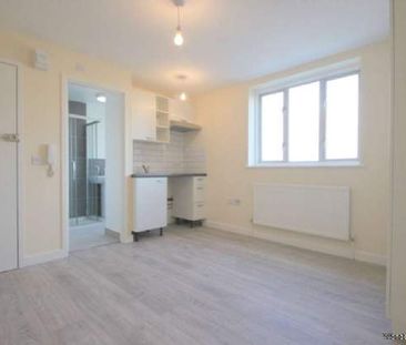 1 bedroom property to rent in London - Photo 2