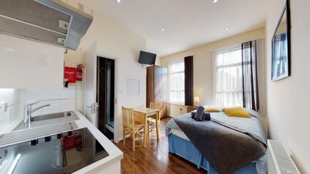 Studio to rent - Photo 5