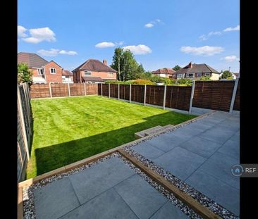 1 bedroom in a house share to rent - Photo 5