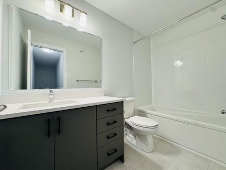 For Lease - 312 Clearpath Private, Kanata, Ontario - Photo 4