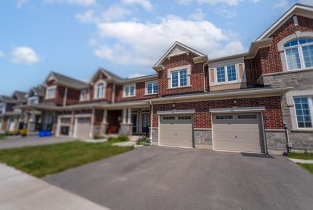 For Lease - 73 Forestwalk Street, Kitchener, Ontario - Photo 5