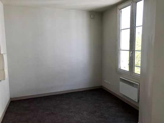 Location appartement 1 pièce 14.6 m2 à Tours - Photo 1