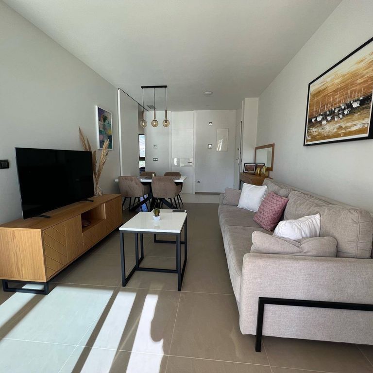 2 room luxury Apartment for rent in Benidorm, Valencia - Photo 1