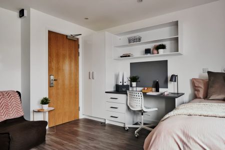 Superior Studio - Photo 4