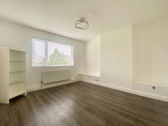 2a Tildarg Avenue, Belfast, BT11 9LW - Photo 1