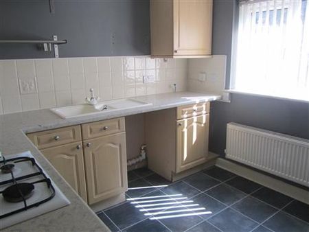 3 bedroom house to rent - Photo 2