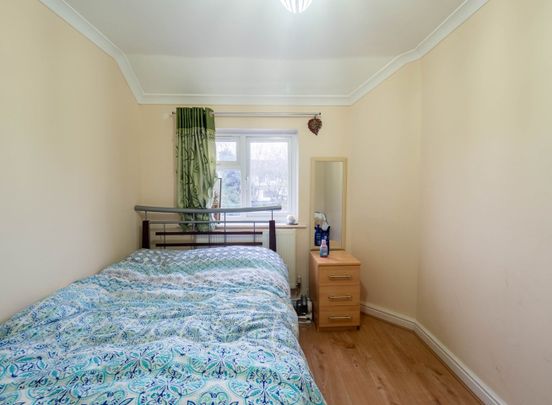 3 Bed Terraced House, Francis Road, HA1 - Photo 1