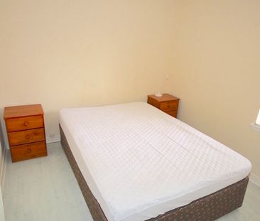 South Gyle Wynd, Edinburgh, EH12 - Photo 2