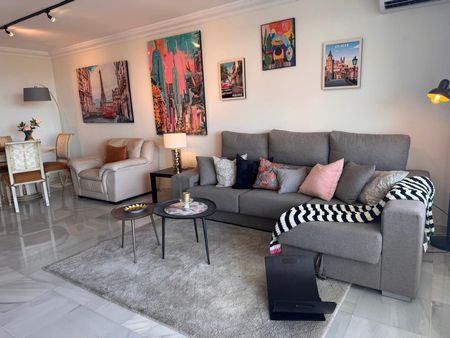 Middle Floor Apartment in Nueva Andalucía - Photo 2