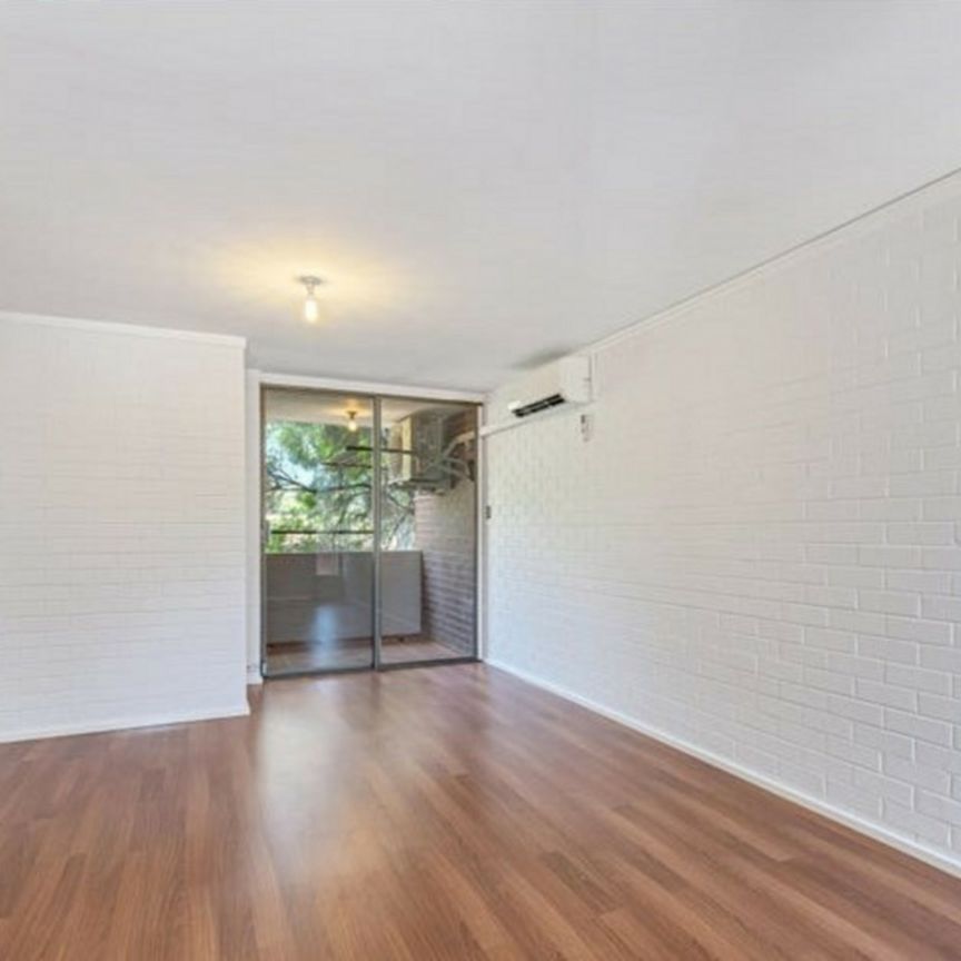 Great Location � Stylish Apartment in Leederville - Photo 1