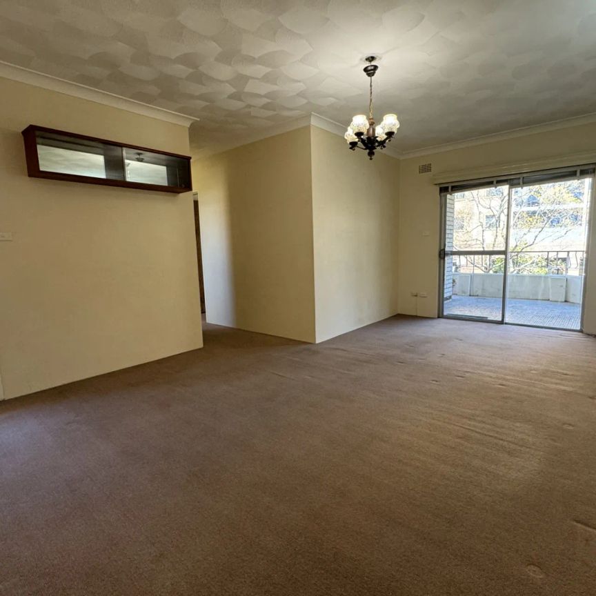 Spacious Two Bedroom In The Heart Of Hurstville - Photo 1