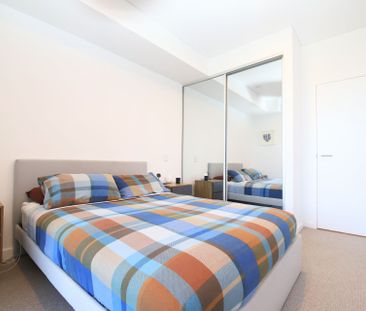 Near New One Bedroom Apartment - Photo 6