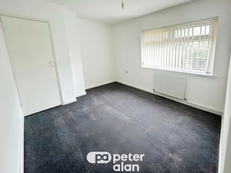 Bryn Teg, NEATH - Photo 5