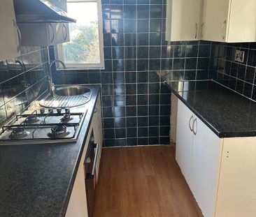 3 bed end of terrace house to rent in Filmer Road, Luton, LU4 - Photo 6