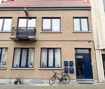 Recent gerenoveerd gelijkvloers appartement met ruime stadskoer! - Photo 4