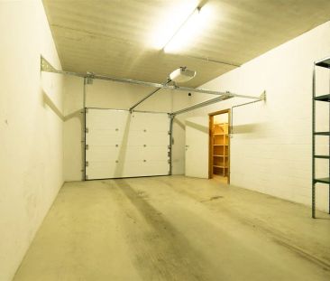 Stadswoning met vier slpk, garage te midden van centrum te Diest - Photo 2