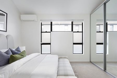 Alexandria - Photo 3