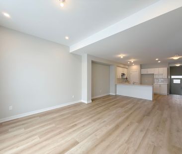 For Lease - 1061 ACOUSTIC Way, Blossom Park - Airport and Area, Ont... - Photo 1