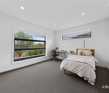 Effortless Family Luxury in a Lifestyle Location - Photo 5