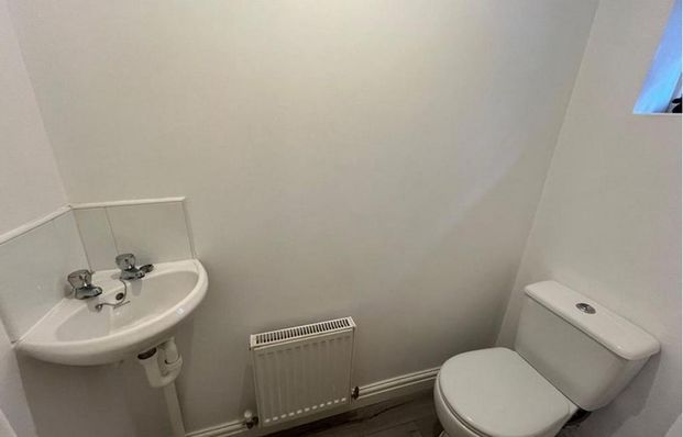 4 bedroom house share to rent - Photo 1