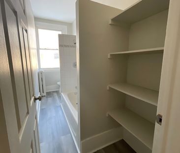 For Lease - 6 Russell Street Unit# 3, Smiths Falls, Ontario - Photo 5