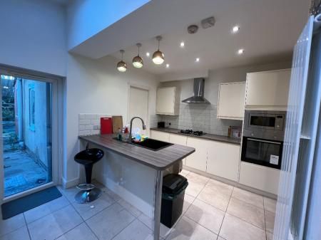 Cowper Street, Northampton, NN1 - Photo 5