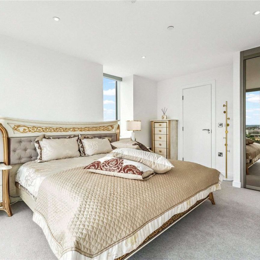 A spacious one bedroom in a modern development with underground parking and large South facing balcony. - Photo 1